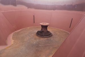 Painted reline refurbished diet feeder